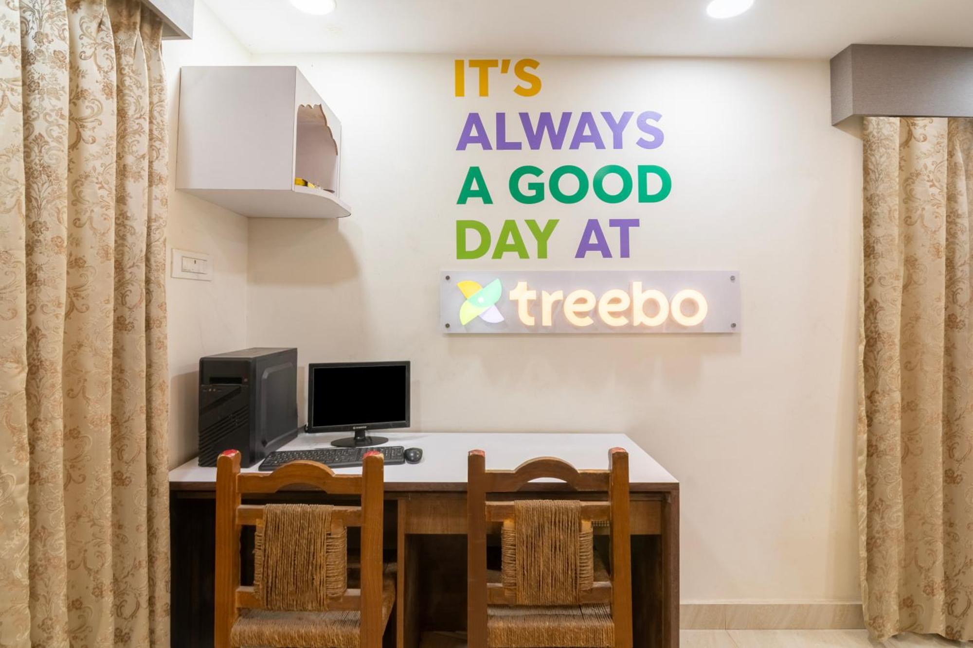 Treebo Petals Banquet & - Hotel Kolkata